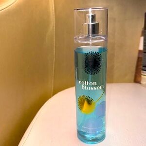 Bath & body works Cotton blossom fragrance mist